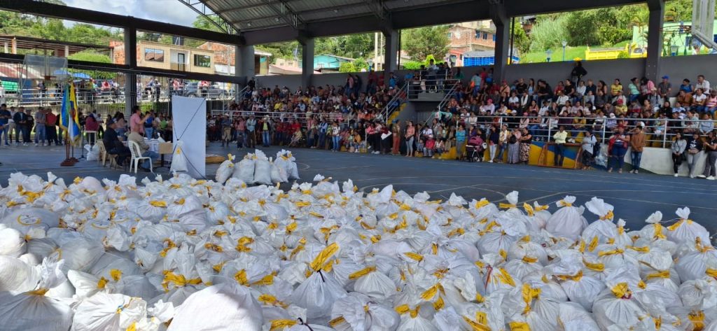 Donaciones-hogares-santandereanos