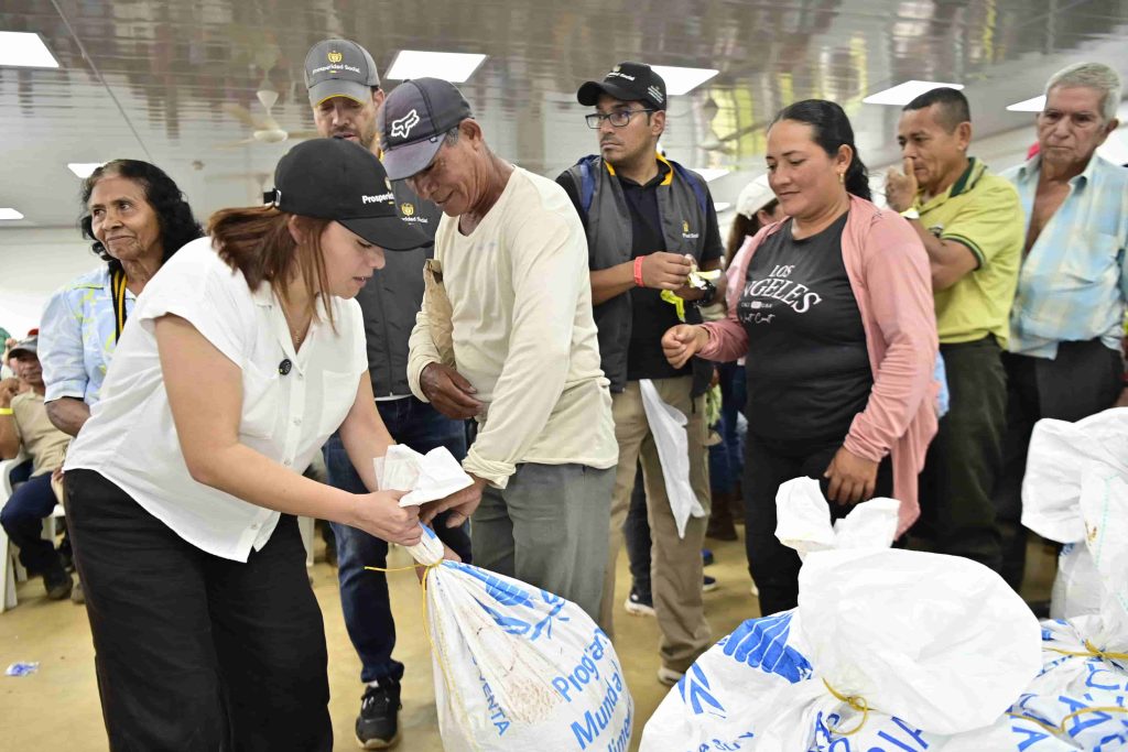 Misión Guaviare: Prosperidad Social entrega más de 20.000 ayudas humanitarias en 80 veredas