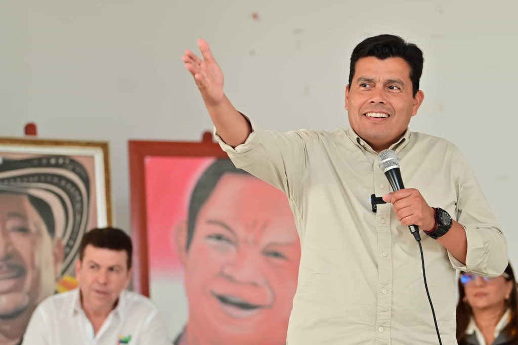 Dir. Mauricio