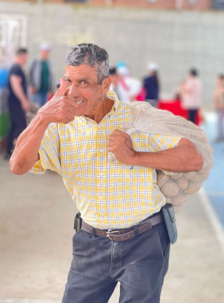 Entrega de papa en Cundinamarca