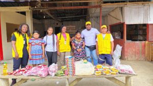 Familias-En-Su-Tierra