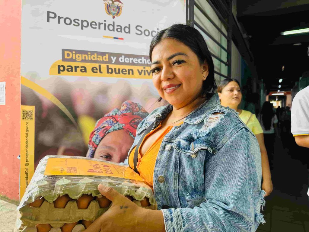 Entrega de alimentos Cali (6)