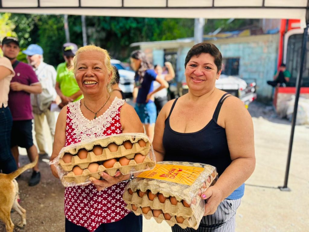 Entrega_Alimentos_Tolima (3)