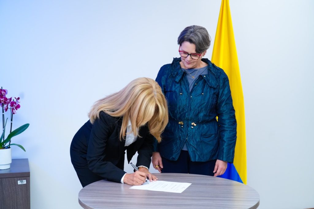Myriam_Dolly_Riveros_Gerente_Regional_Meta (1) (1)