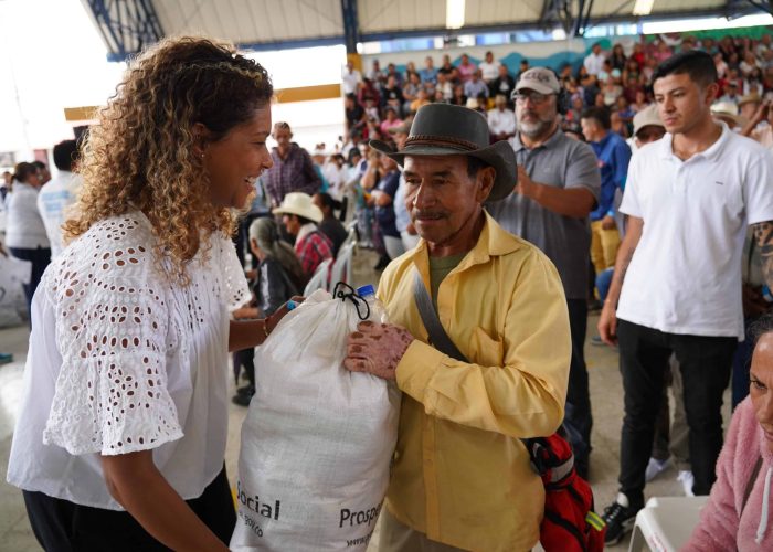 2.000 kits a La Palma y Yacopí 2